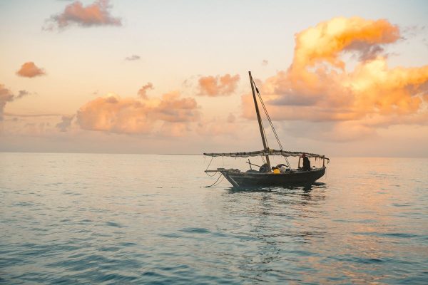 Sailing Gifts: 8 Practical Ideas Sailors Will Actually Use